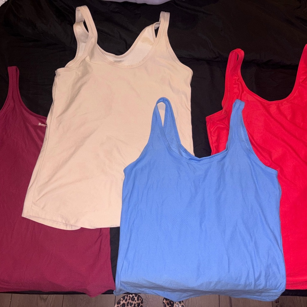 Women's Tank Top Set - Blue, Red, White, Burgundy